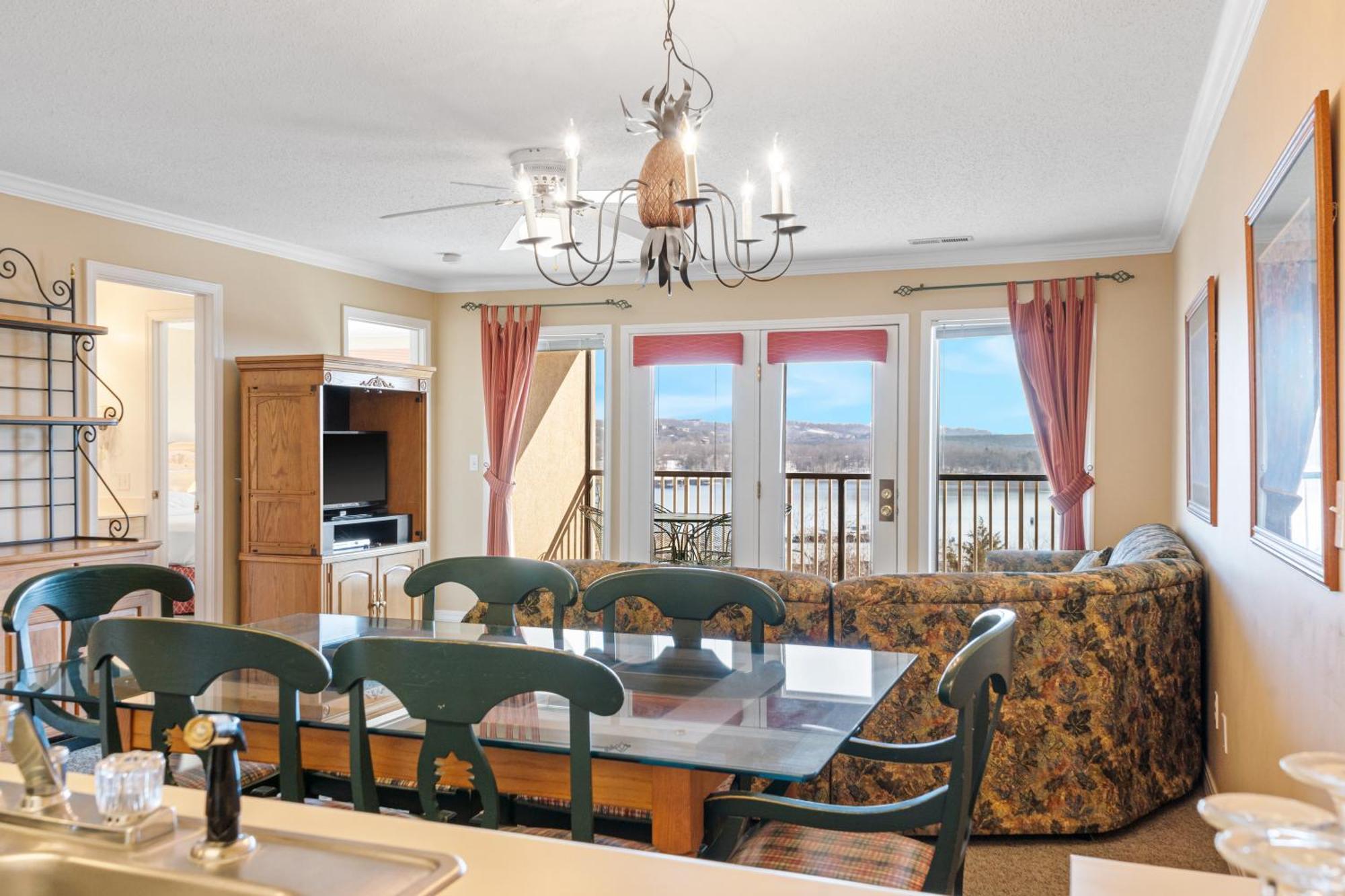 Rock Lane Resort & Marina Indian Point Стая снимка