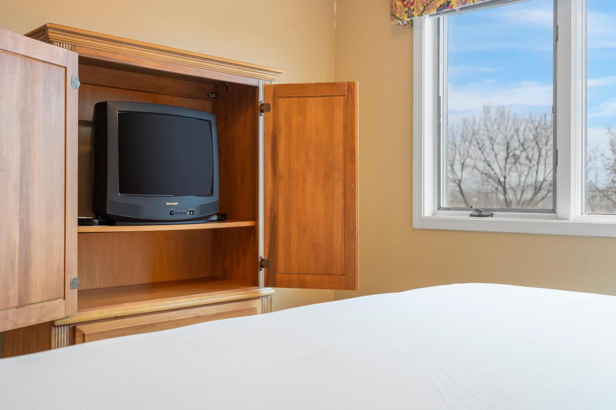 Rock Lane Resort & Marina Indian Point Стая снимка