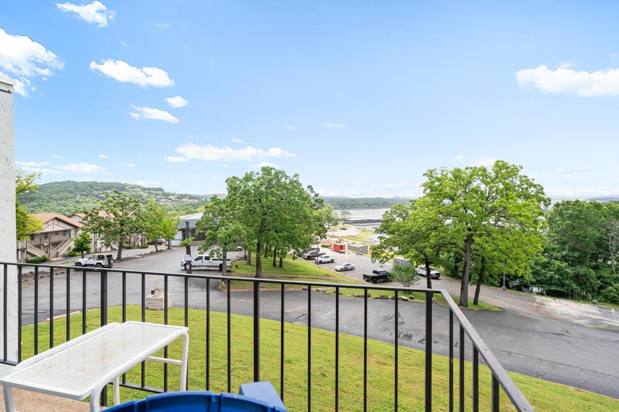 Rock Lane Resort & Marina Indian Point Екстериор снимка